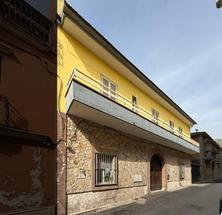 APPARTAMENTI FINEMENTE RIFINITI IN ZONA RESIDENZIALE!! in Vendita